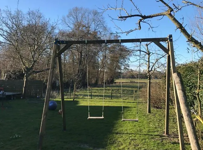 De Ark בית נופש